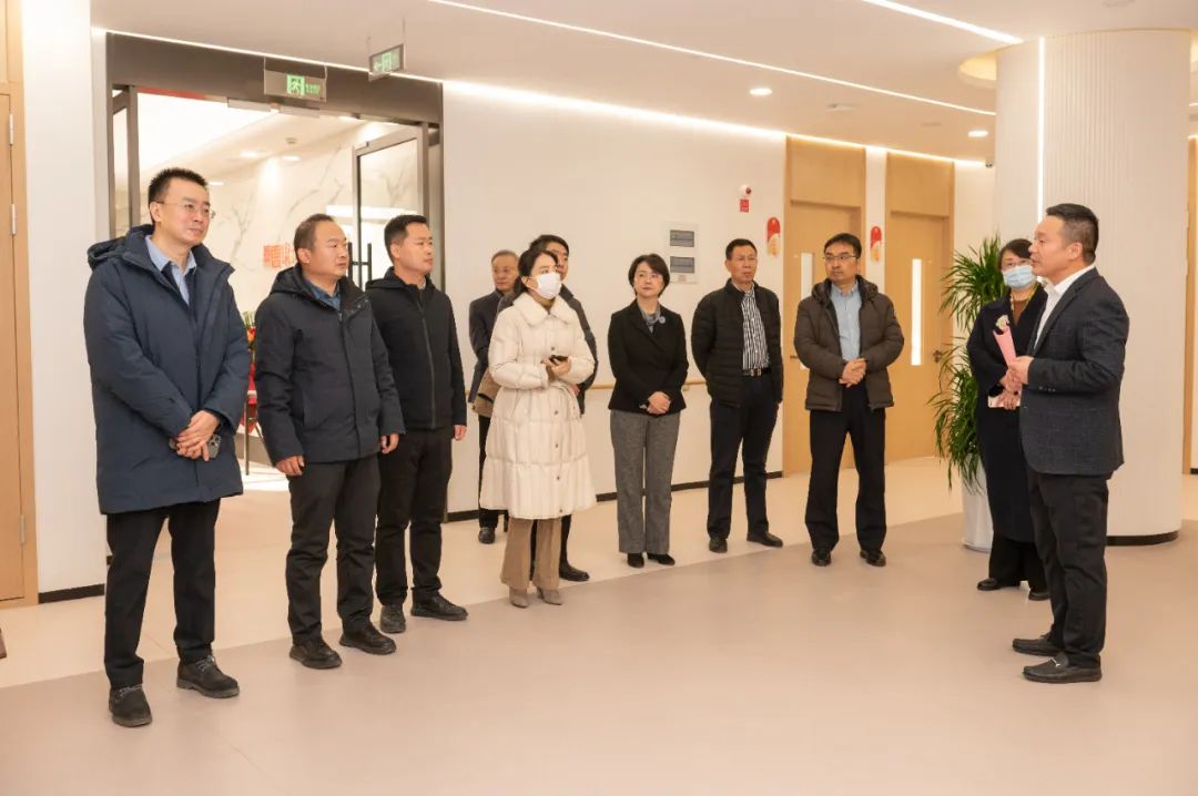 1710833978103495.jpg 0a0482bebfe89e61d7094128644ffeb7.jpg