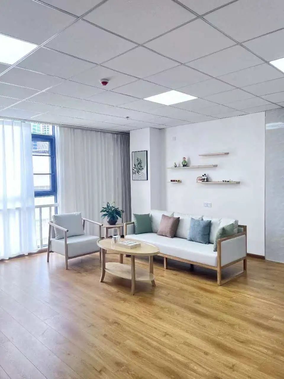 1753235099592977.jpg 4.jpg