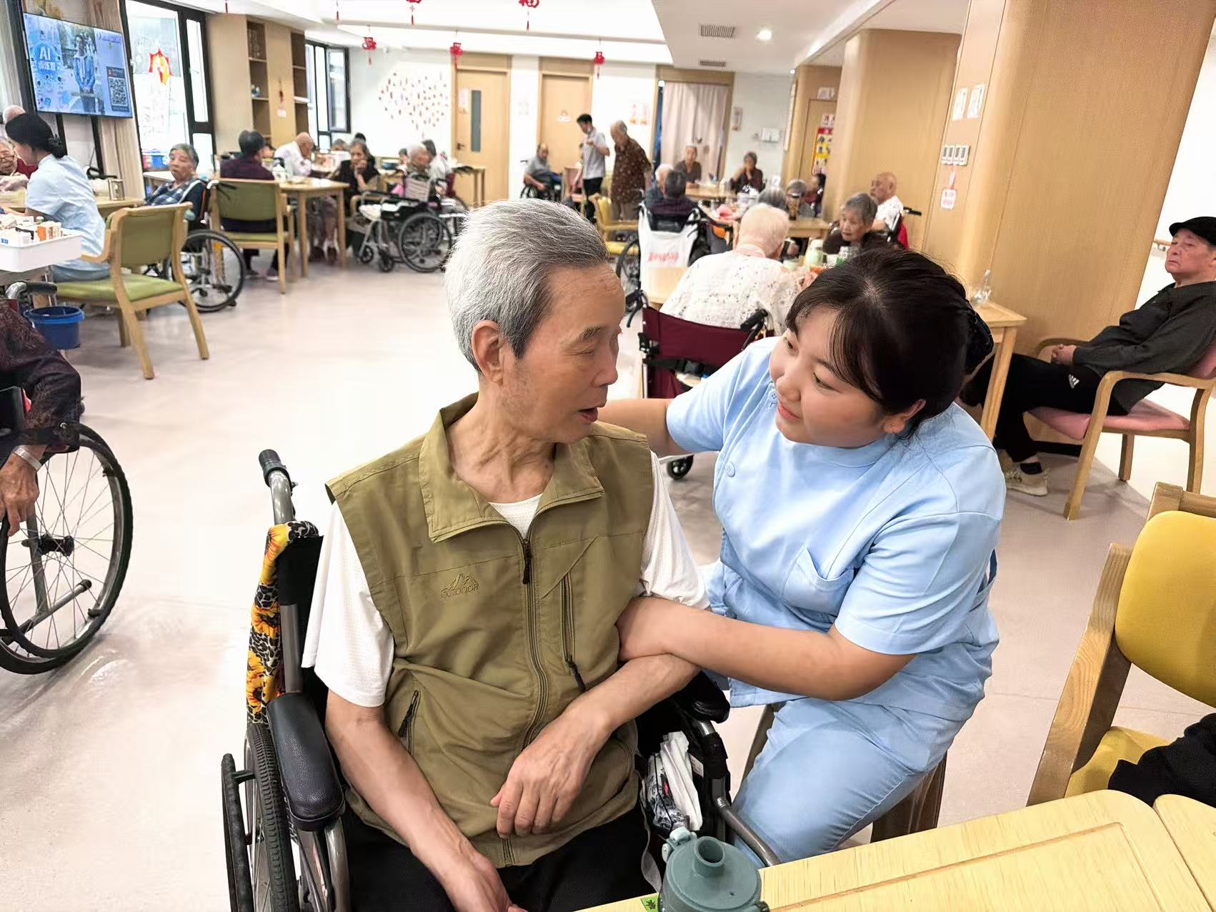 杨申霞1.jpg