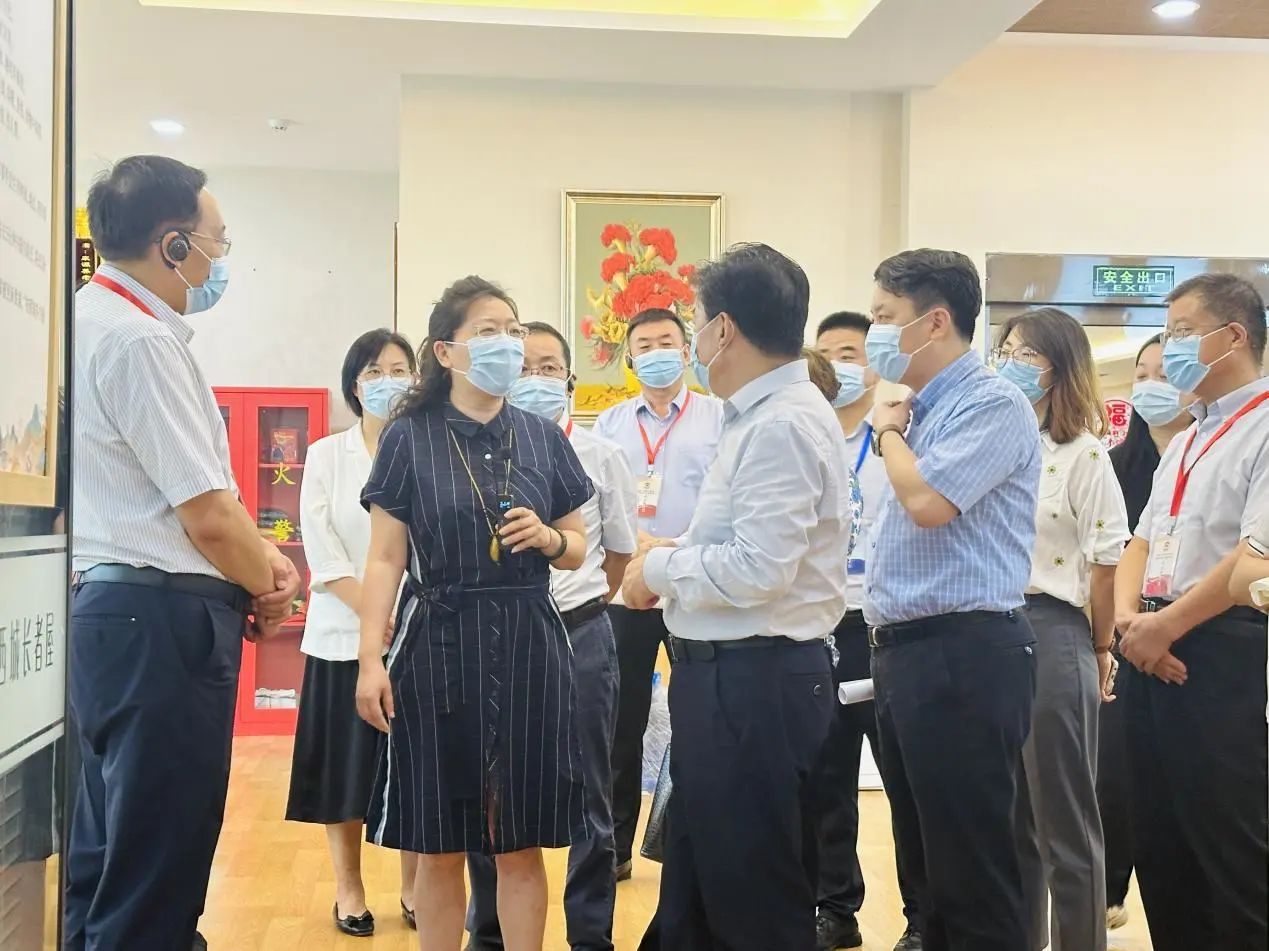 <b>西安市政协调研组赴康源养老·西城长者屋开展专题调研</b>